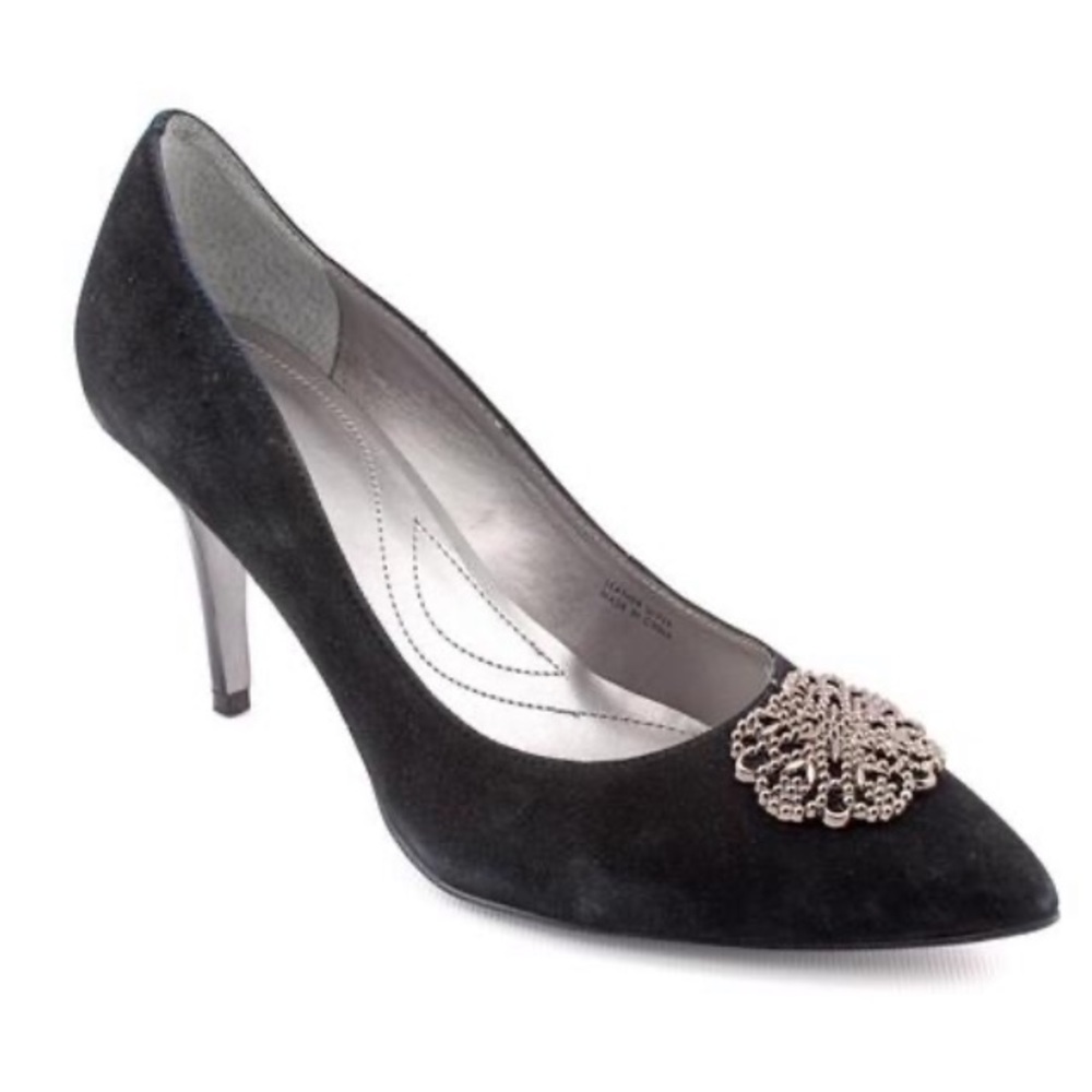 Tahari Accord Black Suede Brooch Classic Pumps